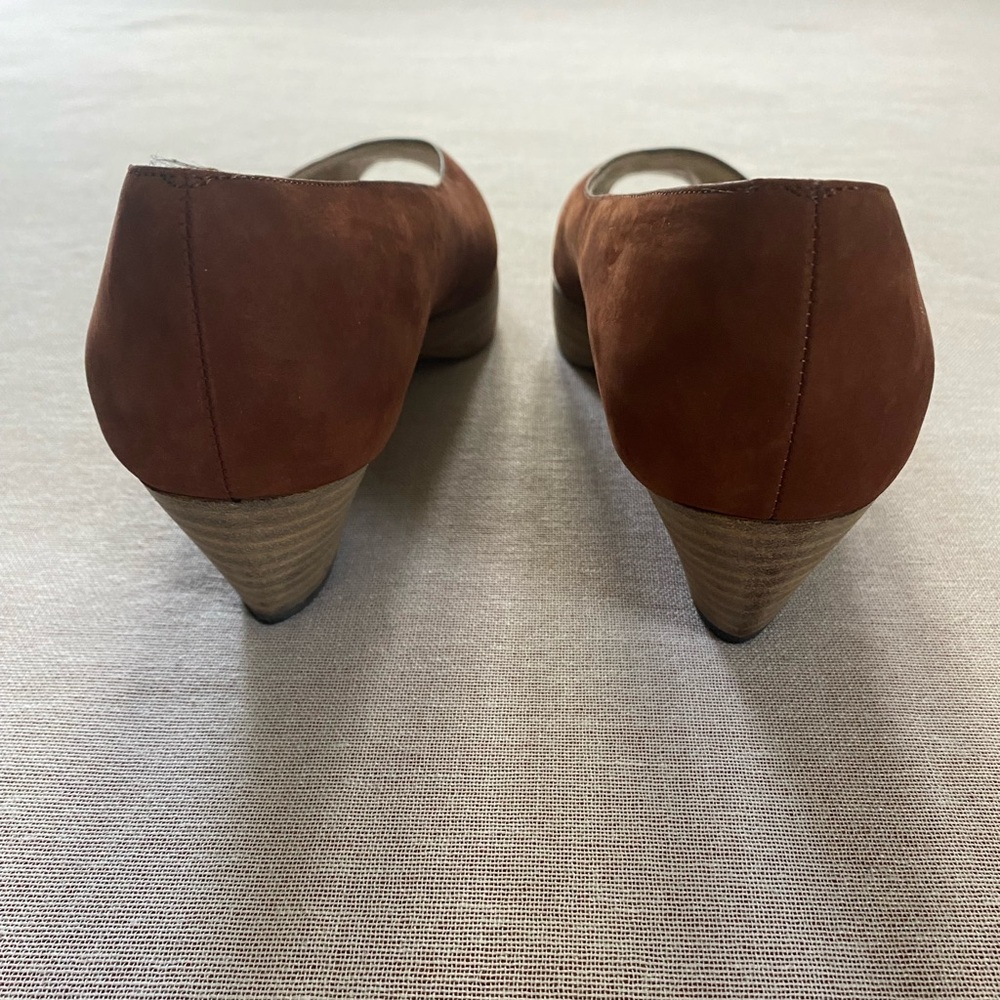 Ellen Tracy vintage burnt orange shoes. - Picture 7 of 9